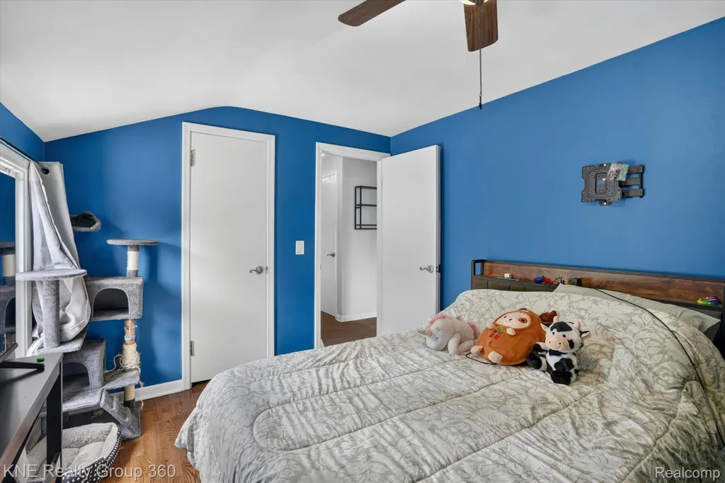 1714 Cooper Avenue Lansing City MI 48910