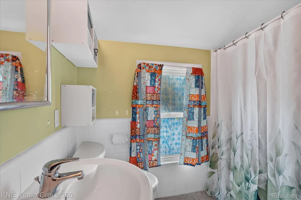 1714 Cooper Avenue Lansing City MI 48910