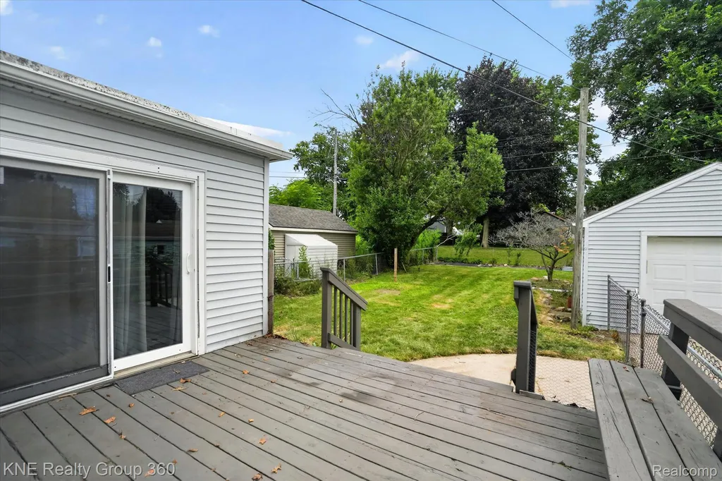 1714 Cooper Avenue Lansing City MI 48910