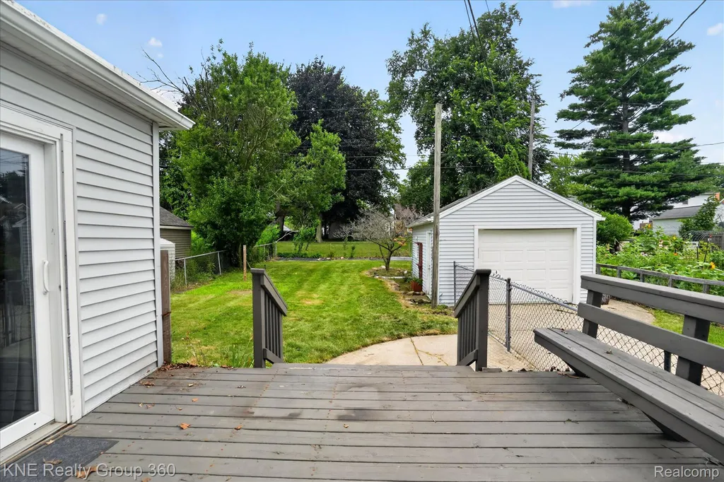 1714 Cooper Avenue Lansing City MI 48910