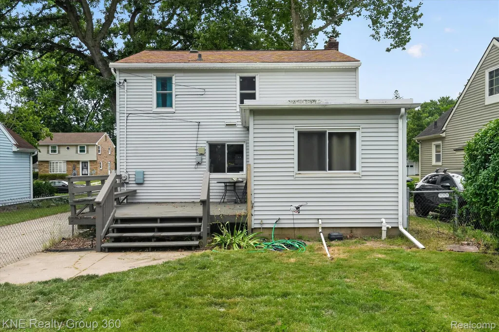 1714 Cooper Avenue Lansing City MI 48910