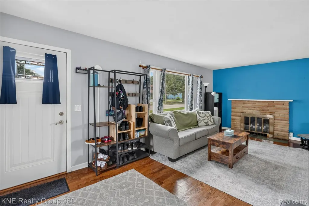 1714 Cooper Avenue Lansing City MI 48910