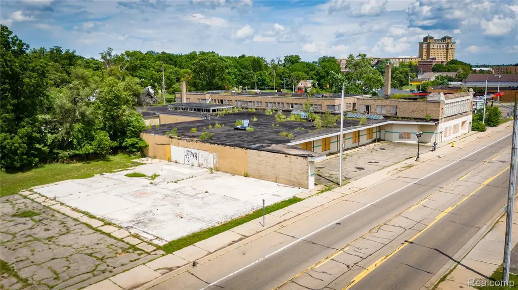 450 Michigan Avenue W Battle Creek City MI 49037