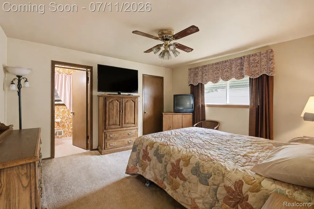 25760 Southwood Drive Southfield City MI 48075