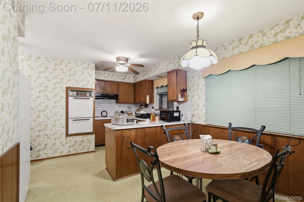 25760 Southwood Drive Southfield City MI 48075