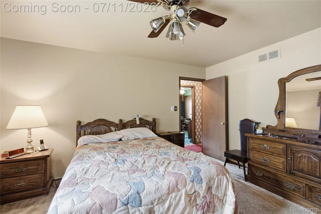 25760 Southwood Drive Southfield City MI 48075