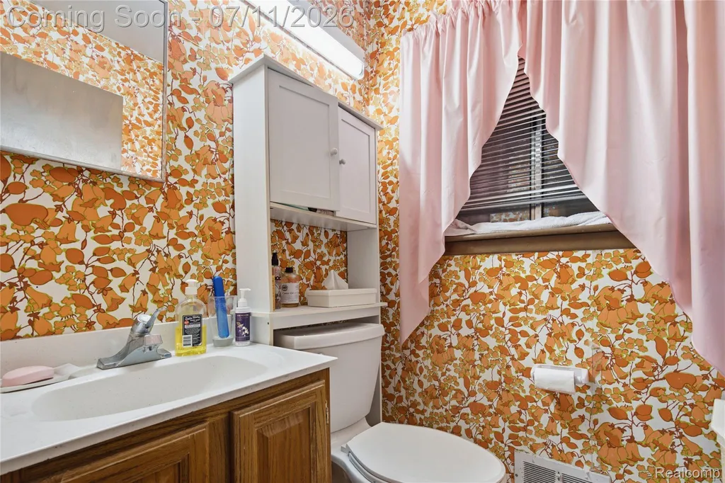 25760 Southwood Drive Southfield City MI 48075
