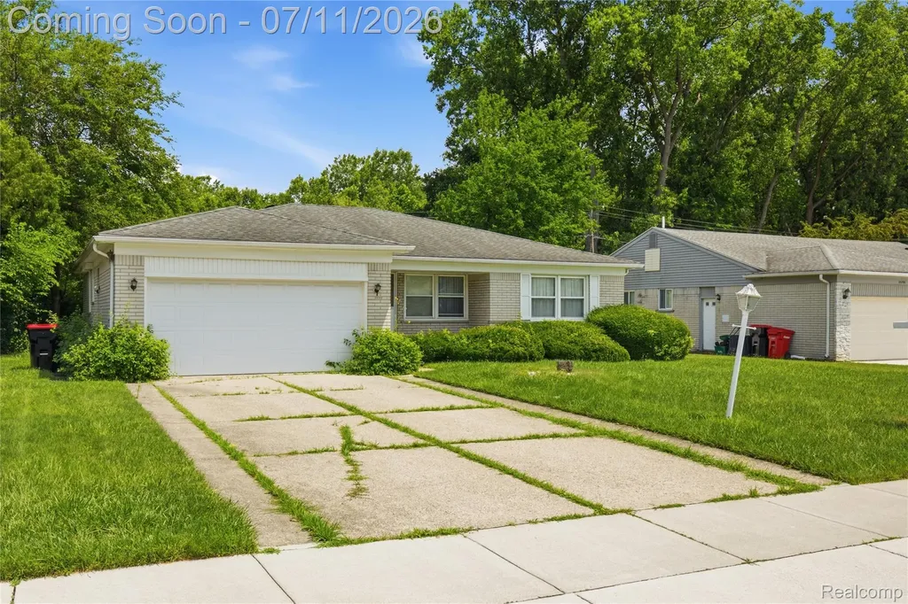 25760 Southwood Drive Southfield City MI 48075