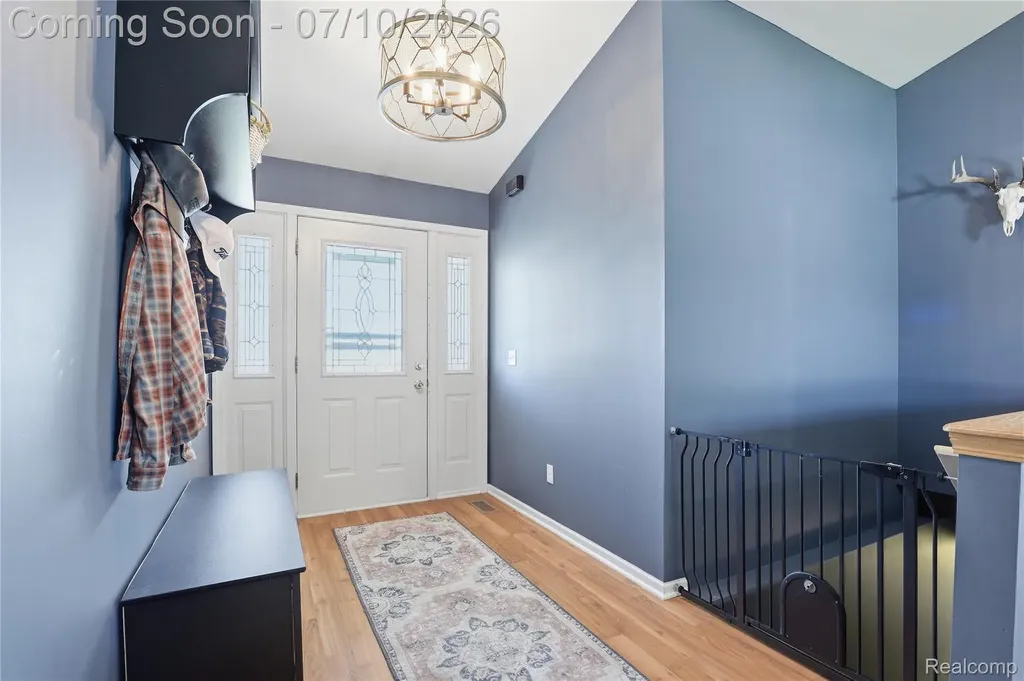 5275 E Maple Avenue Burton City MI 48439