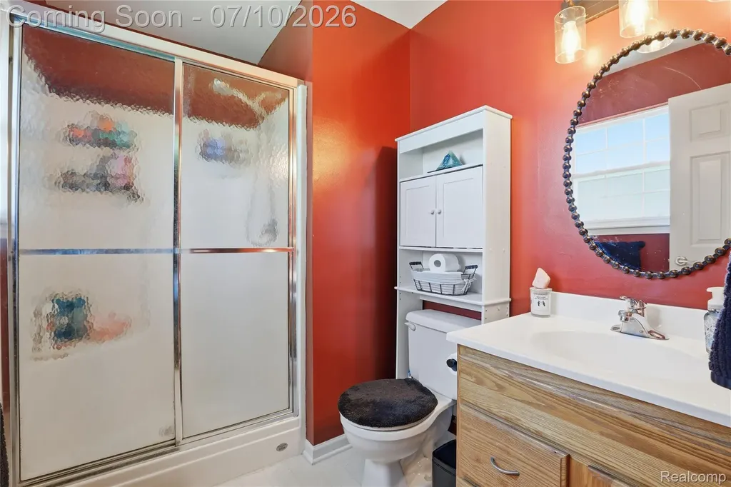 5275 E Maple Avenue Burton City MI 48439