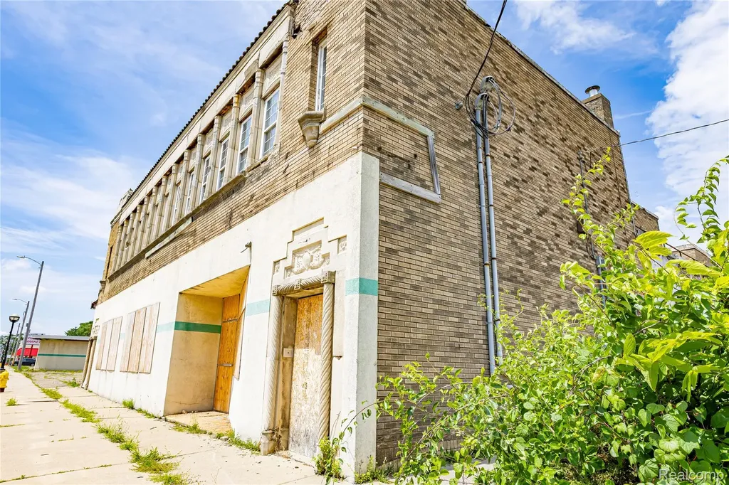 440 Michigan Avenue W Battle Creek City MI 49037