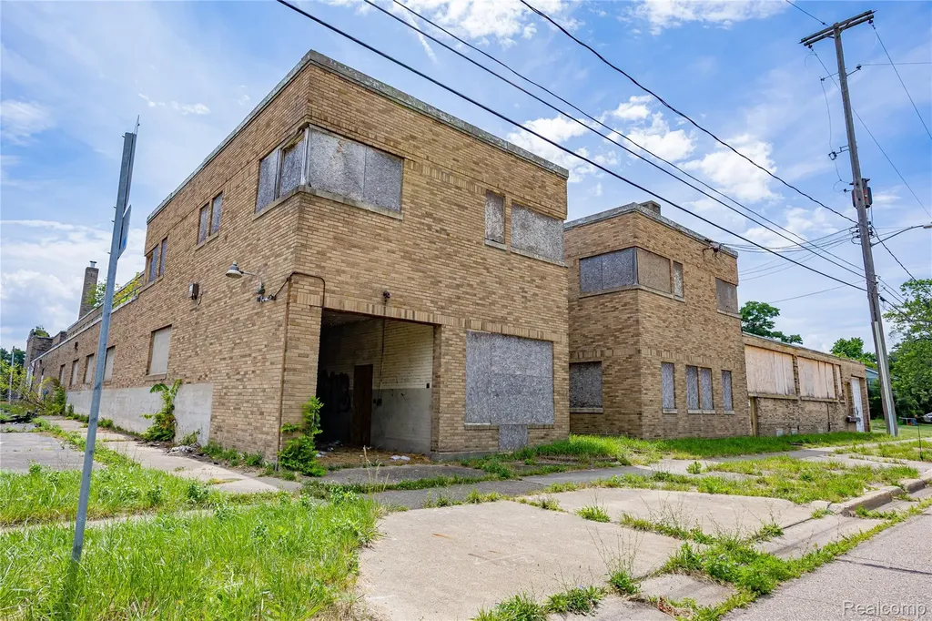 440 Michigan Avenue W Battle Creek City MI 49037