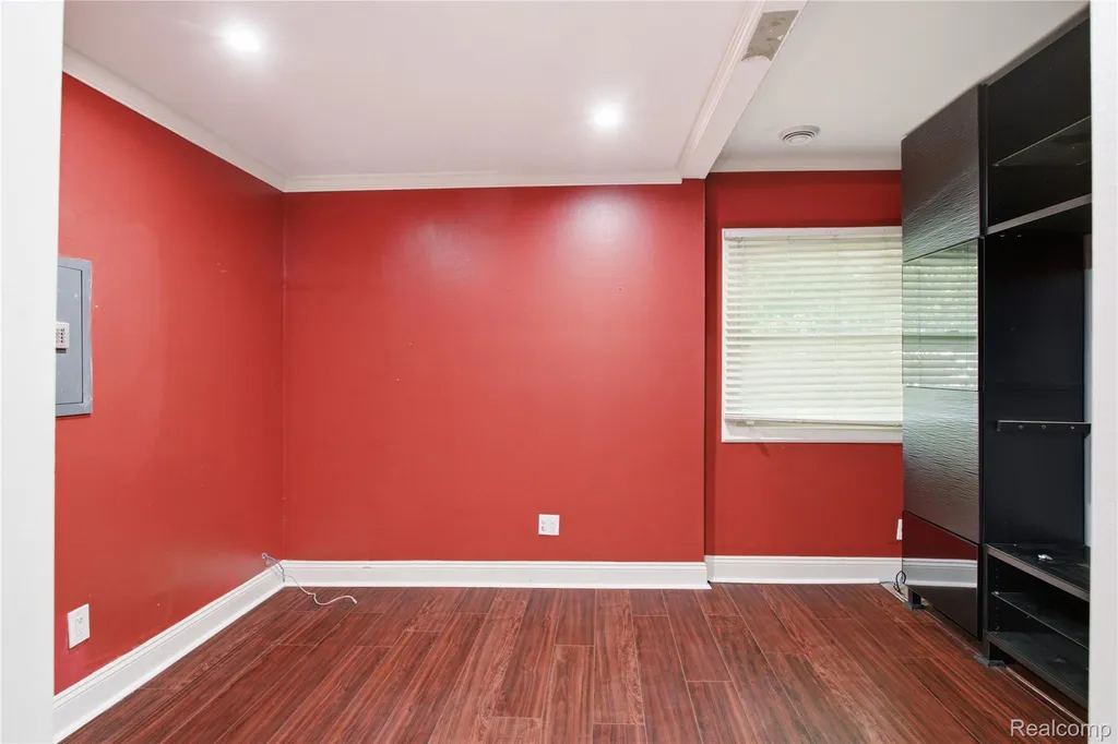 3812 Terrybrook Road West Bloomfield Charter Township MI 48322