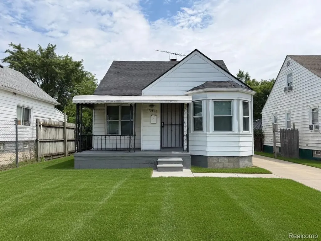 7286 Faust Avenue Detroit City MI 48228