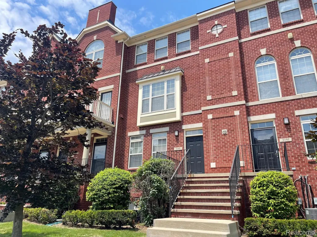 3195 Camden Drive Troy City MI 48084