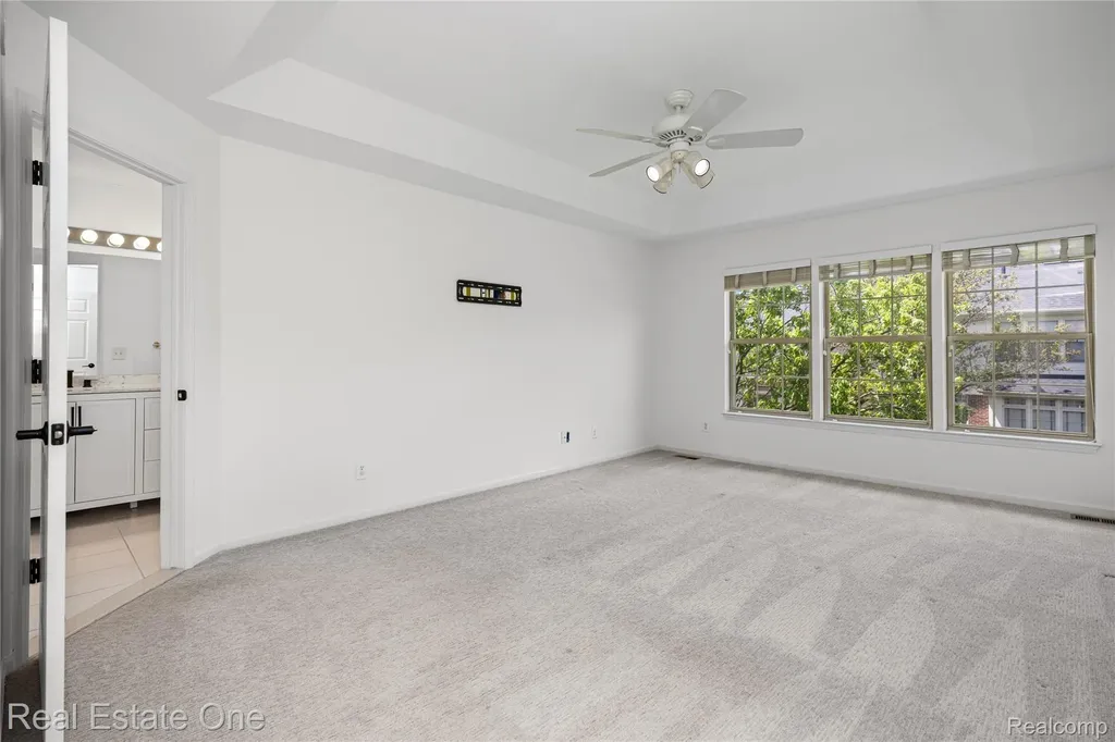 7382 Gateway Drive West Bloomfield Charter Township MI 48322