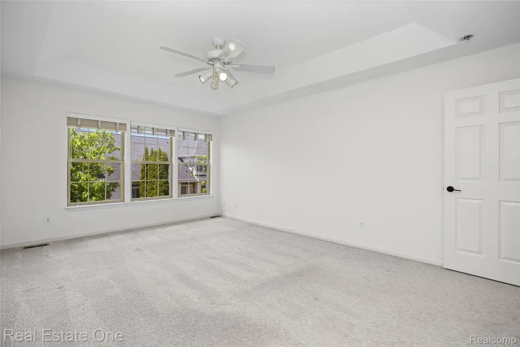 7382 Gateway Drive West Bloomfield Charter Township MI 48322