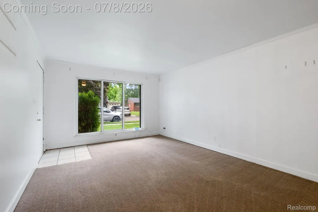 21920 Morton Street Oak Park City MI 48237