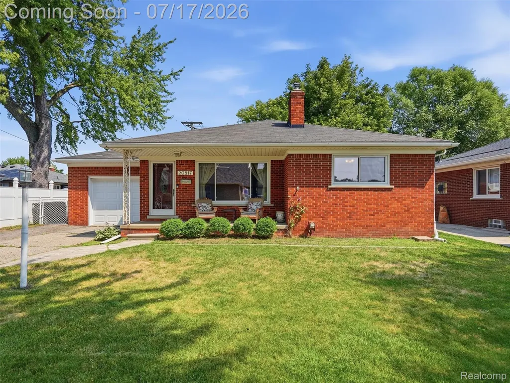 20817 Frazho Street St. Clair Shores City MI 48081
