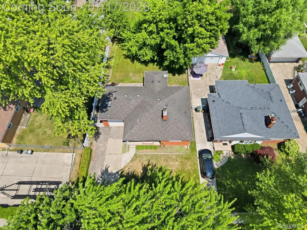 20817 Frazho Street St. Clair Shores City MI 48081