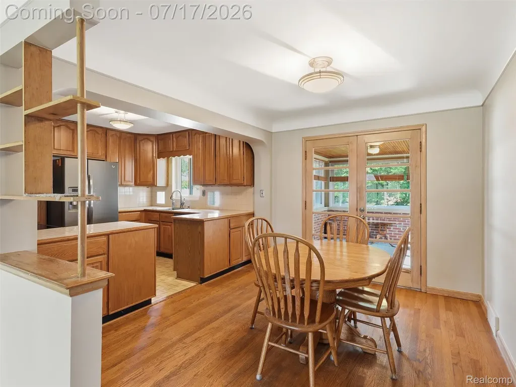 20817 Frazho Street St. Clair Shores City MI 48081