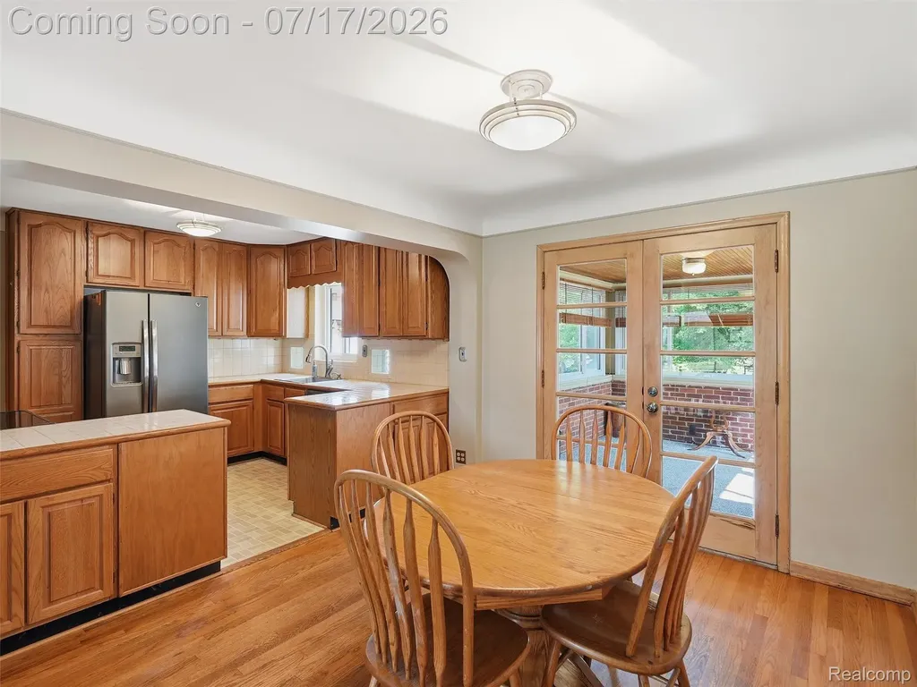 20817 Frazho Street St. Clair Shores City MI 48081