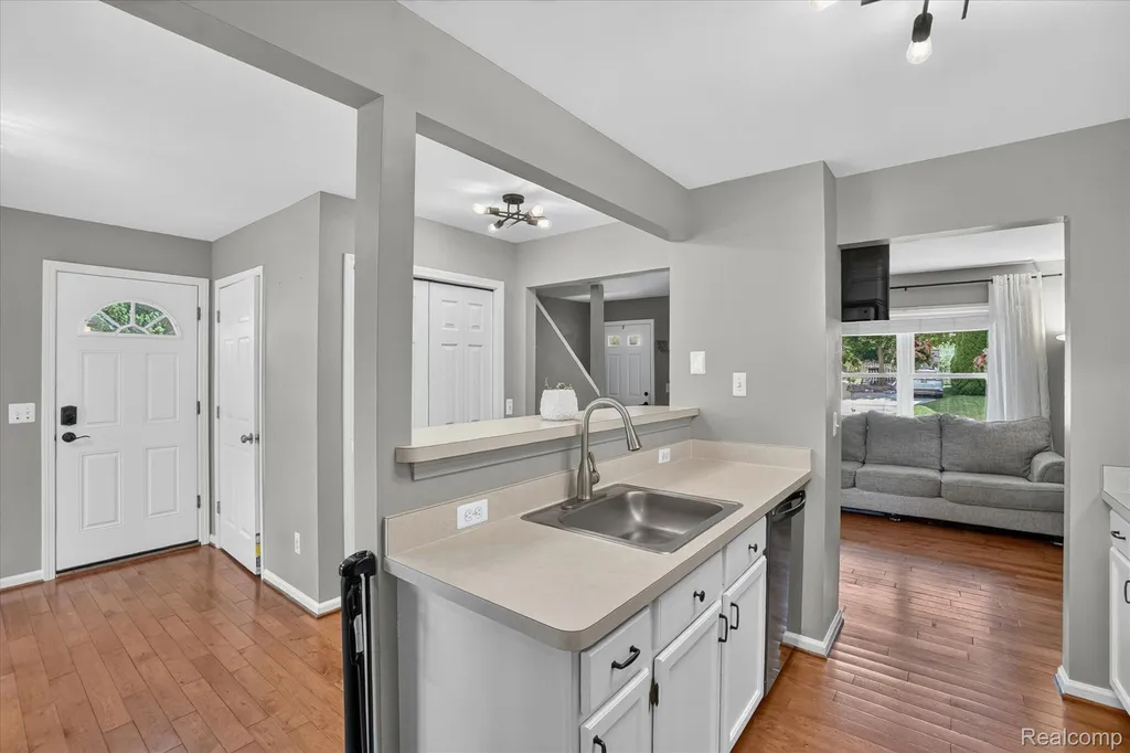 452 Waverly Lane Genoa Township MI 48843