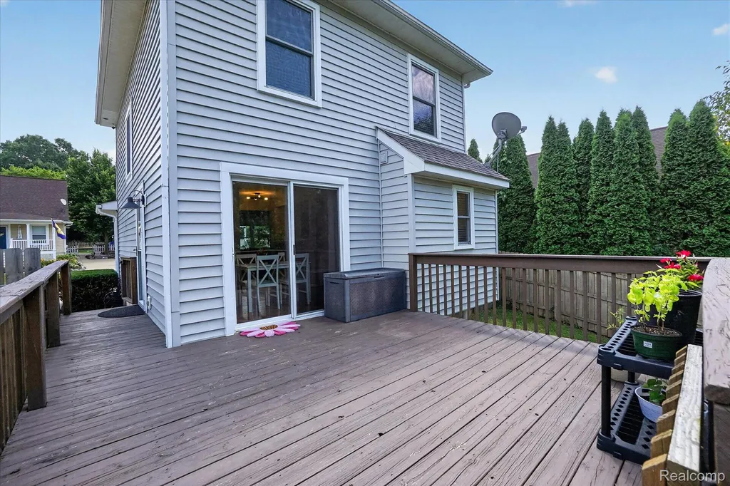 452 Waverly Lane Genoa Township MI 48843