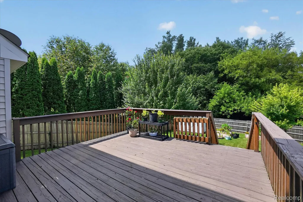 452 Waverly Lane Genoa Township MI 48843