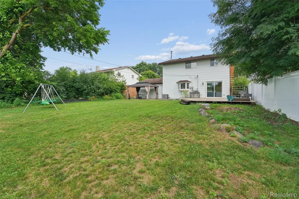 36543 Grandon Street Livonia City MI 48150