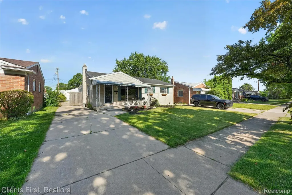 7520 Sloan Street Taylor City MI 48180