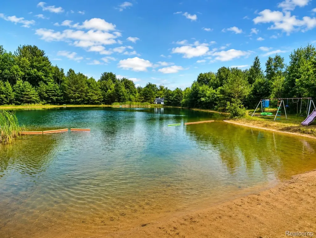 643 N Hockaday Road Gladwin Township MI 48624