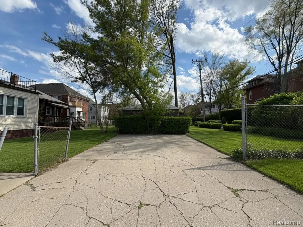 15935 Normandy Street Detroit City MI 48238