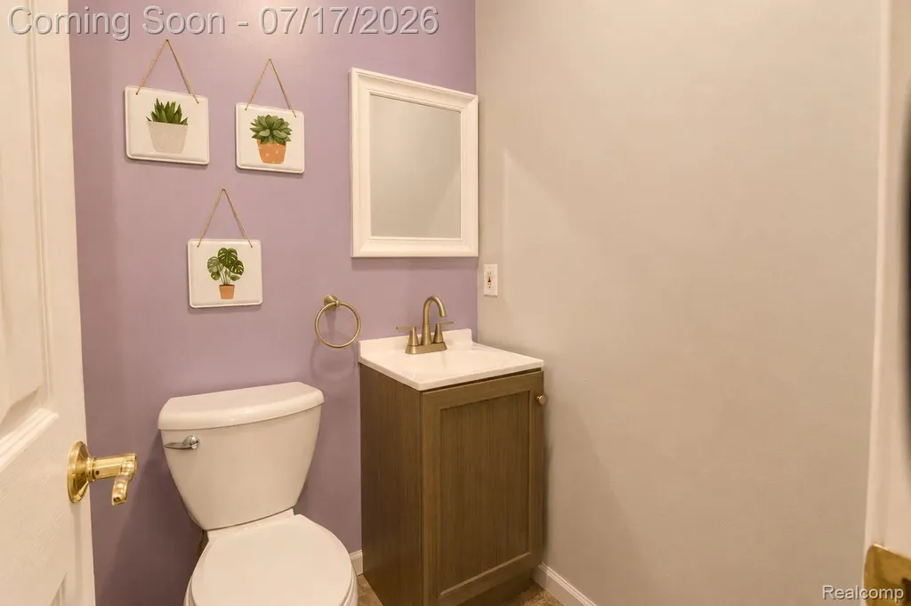5535 Lake Vista Drive Waterford Charter Township MI 48327