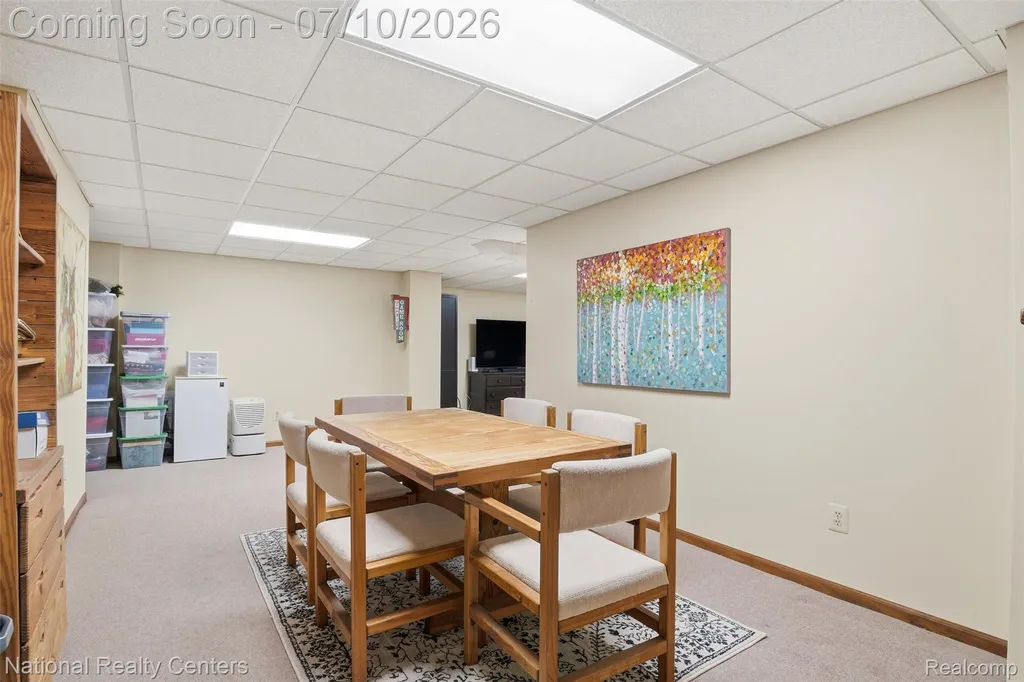 34436 Marina Court Westland City MI 48185