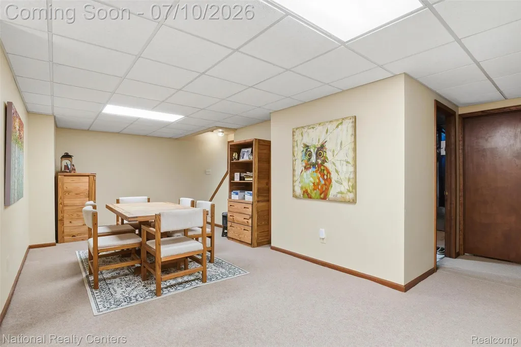 34436 Marina Court Westland City MI 48185