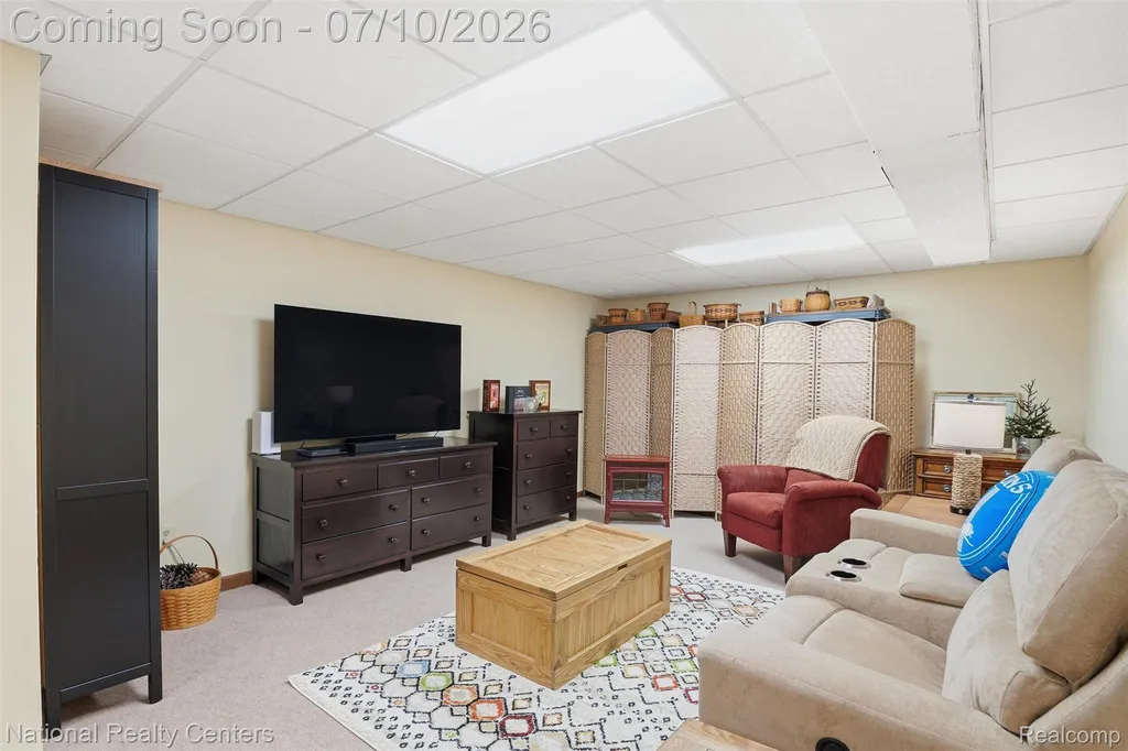 34436 Marina Court Westland City MI 48185