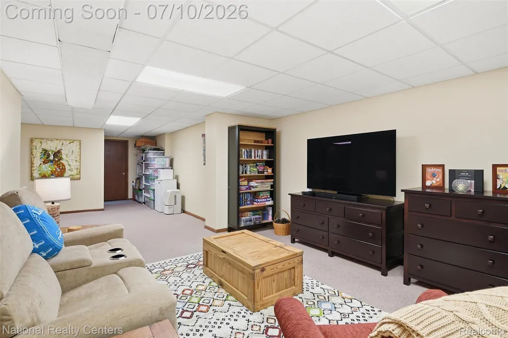 34436 Marina Court Westland City MI 48185