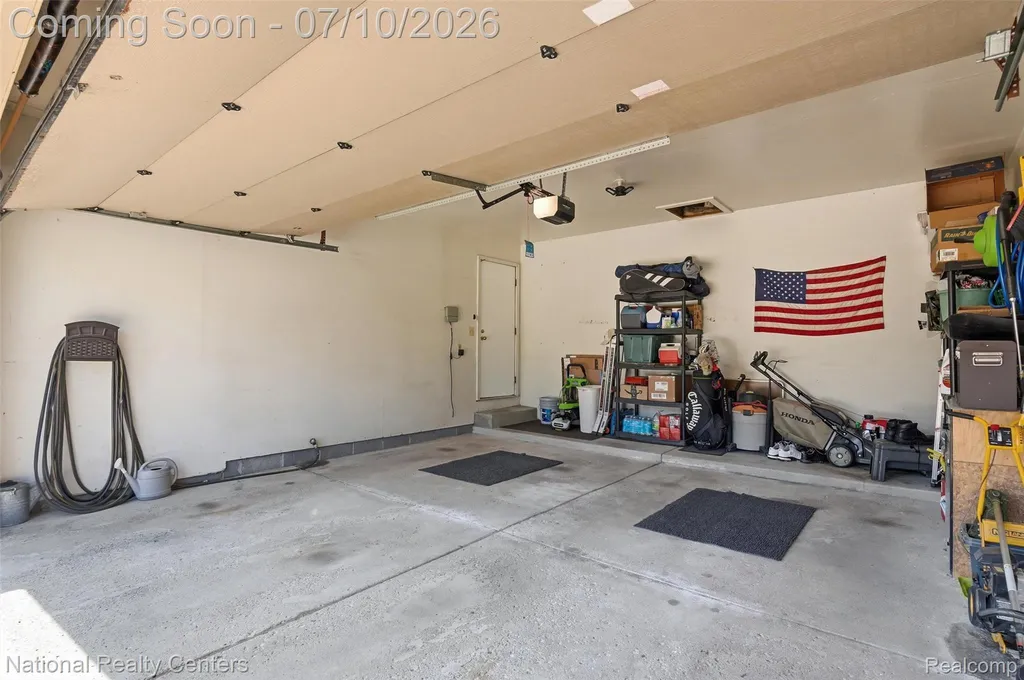 34436 Marina Court Westland City MI 48185