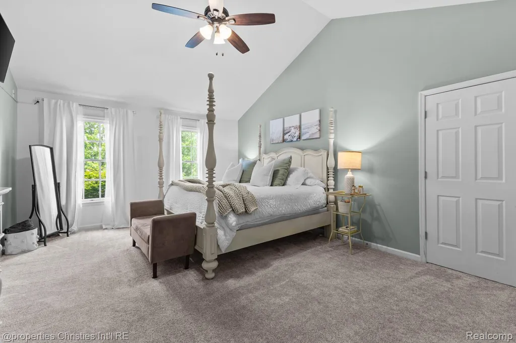3095 Hidden Timber Drive Orion Charter Township MI 48359