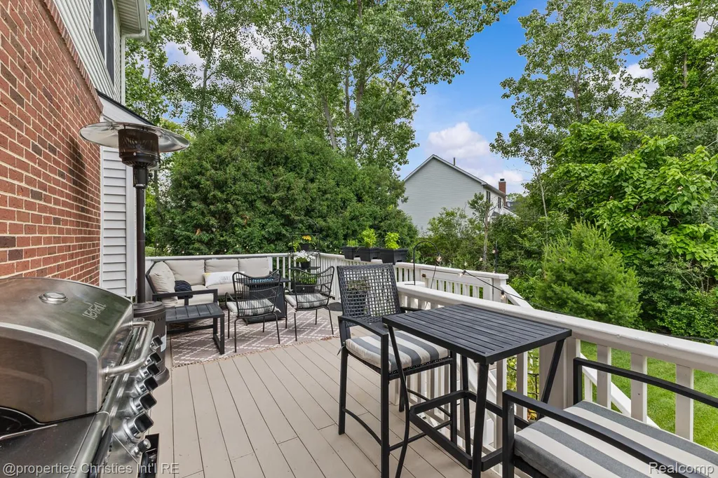 3095 Hidden Timber Drive Orion Charter Township MI 48359