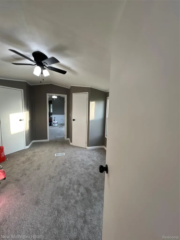 2035 Marmoor Drive Shelby Charter Township MI 48317