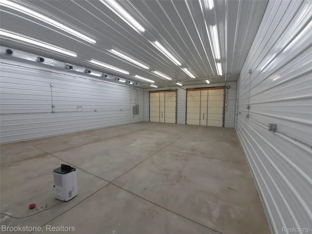 4140 S Henderson Road Davison Township MI 48423
