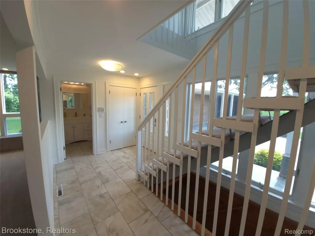 4140 S Henderson Road Davison Township MI 48423