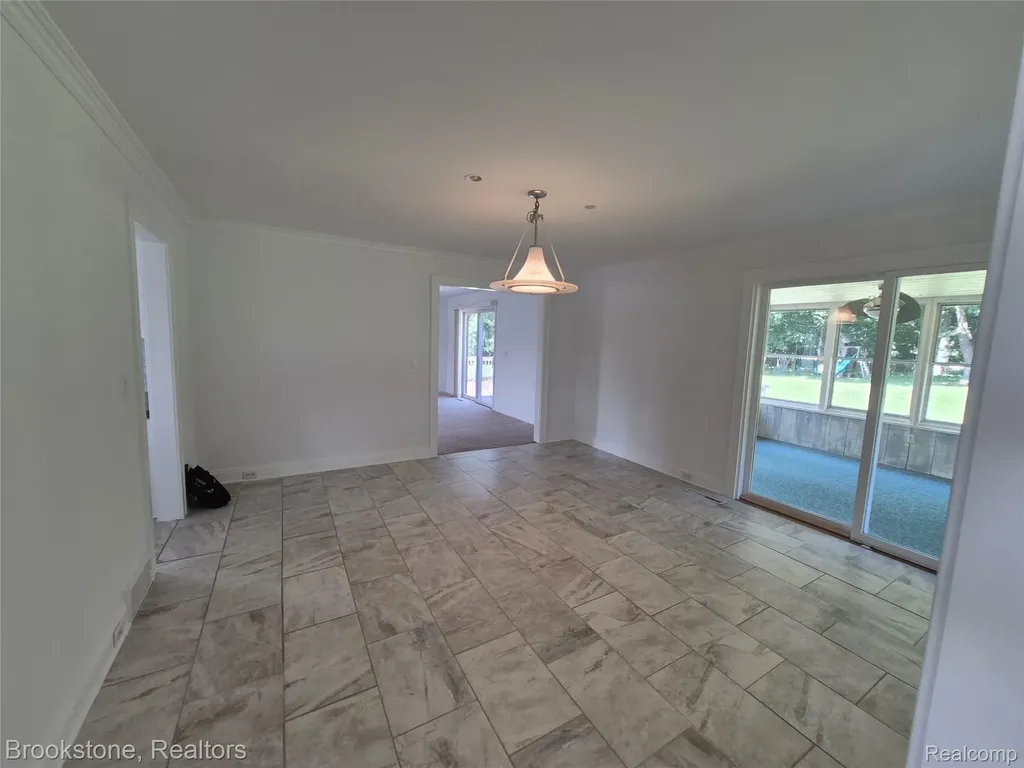 4140 S Henderson Road Davison Township MI 48423