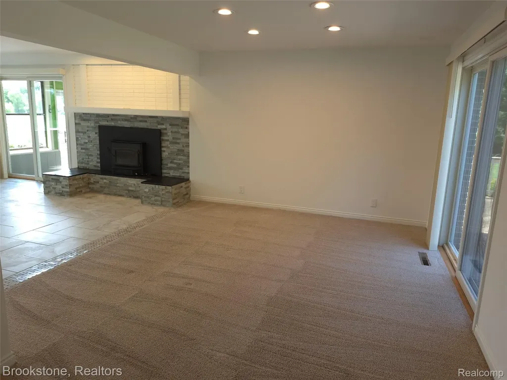 4140 S Henderson Road Davison Township MI 48423