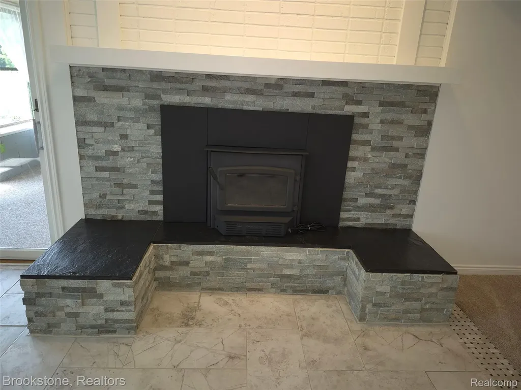 4140 S Henderson Road Davison Township MI 48423