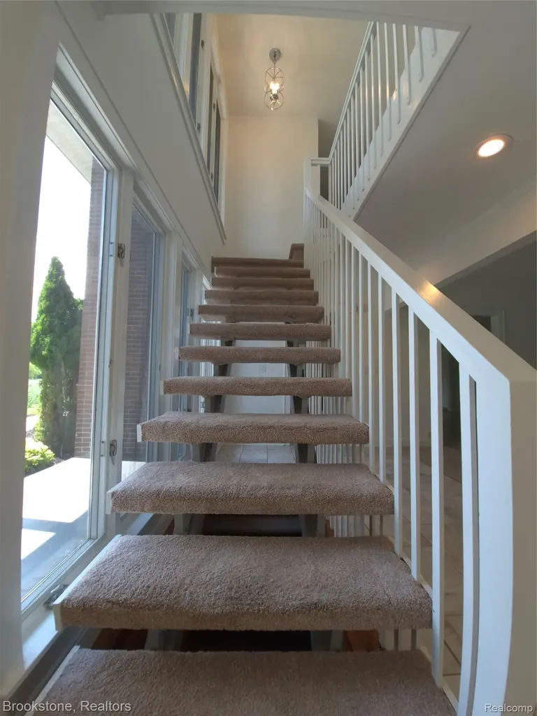4140 S Henderson Road Davison Township MI 48423