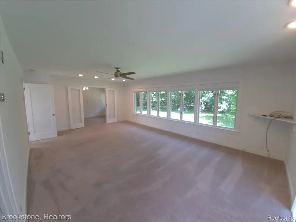 4140 S Henderson Road Davison Township MI 48423
