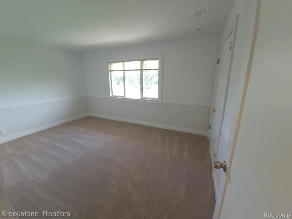 4140 S Henderson Road Davison Township MI 48423